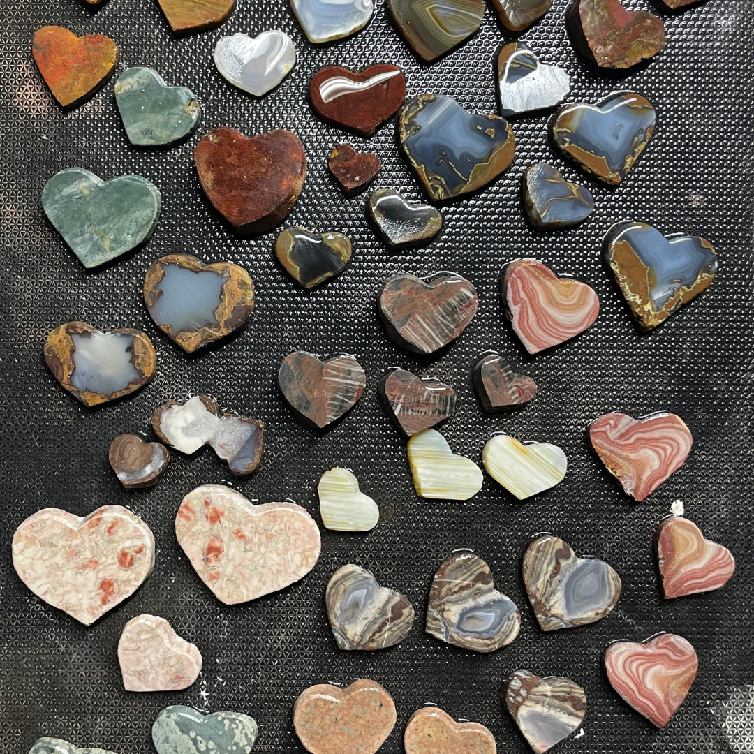 FREE "Tom-Made" Heart Rock Reminder