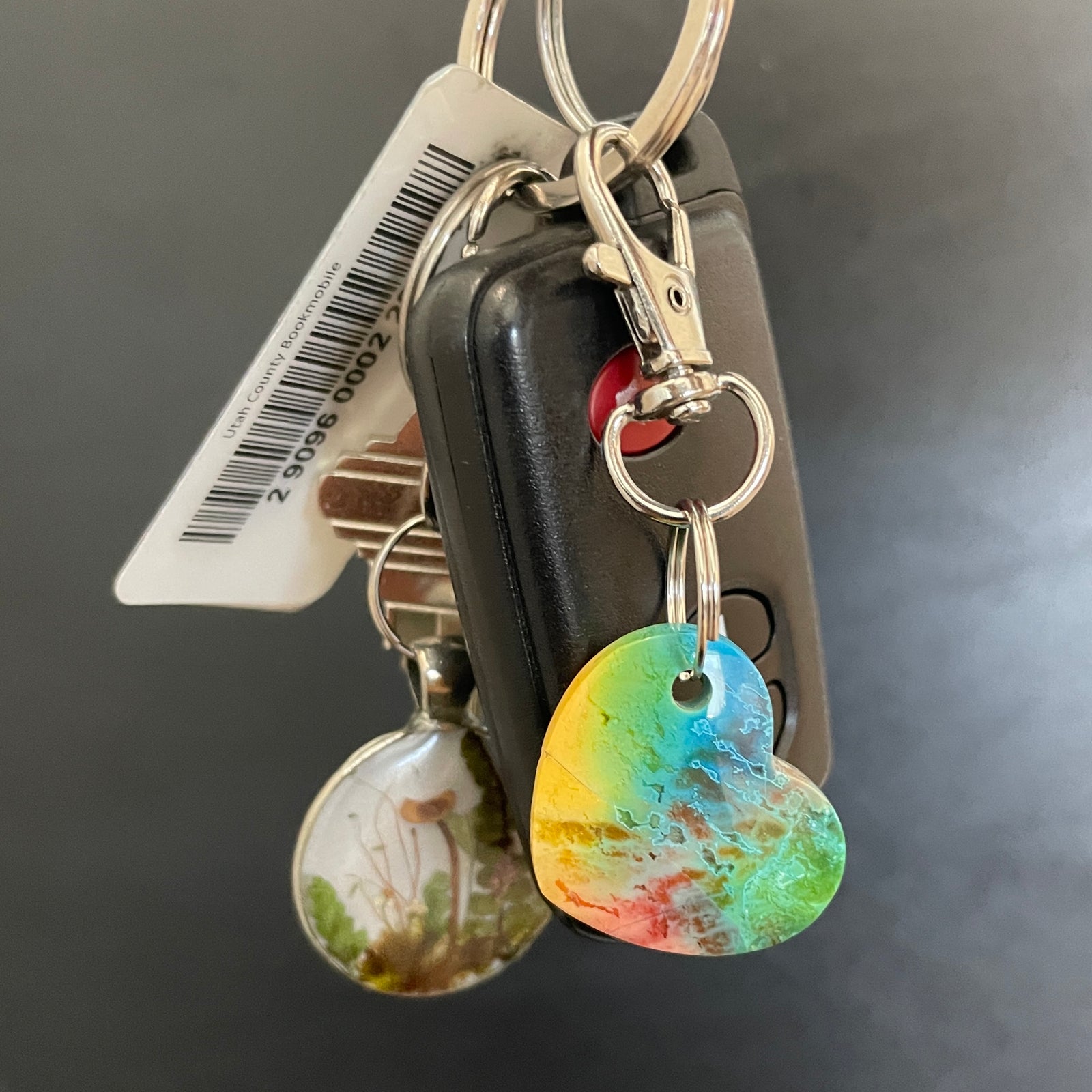 Rainbow-Dyed White Lace Agate Keychain